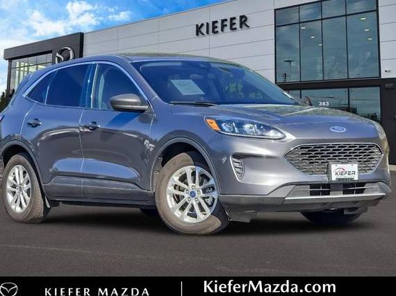 FORD ESCAPE 2022 1FMCU0G60NUB59799 image