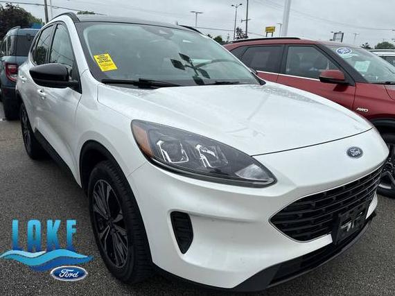 FORD ESCAPE 2022 1FMCU9G60NUA79388 image