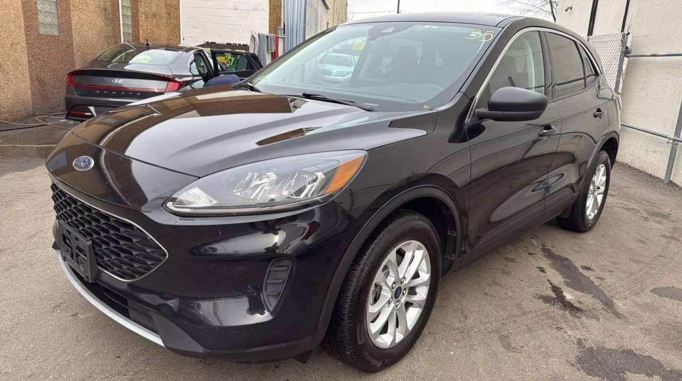 FORD ESCAPE 2022 1FMCU9G63NUA61435 image