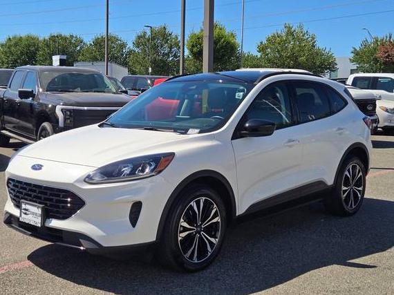 FORD ESCAPE 2022 1FMCU9G64NUB54903 image