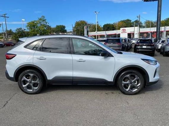 FORD ESCAPE 2025 1FMCU9MN9SUA10576 image FORD ESCAPE 2025 1FMCU9MN9SUA10576 image