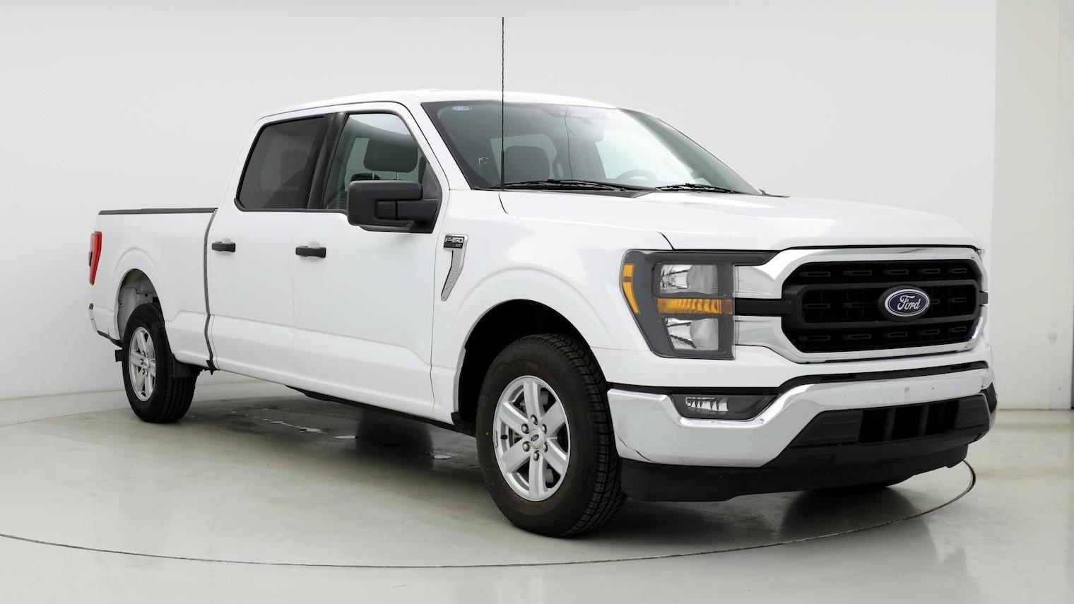 FORD F-150 2023 1FTEW1CP1PKD59892 image