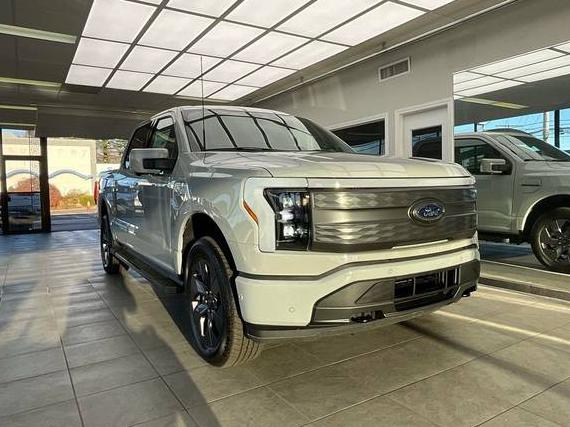 FORD F-150 2023 1FTVW1EL8PWG07672 image