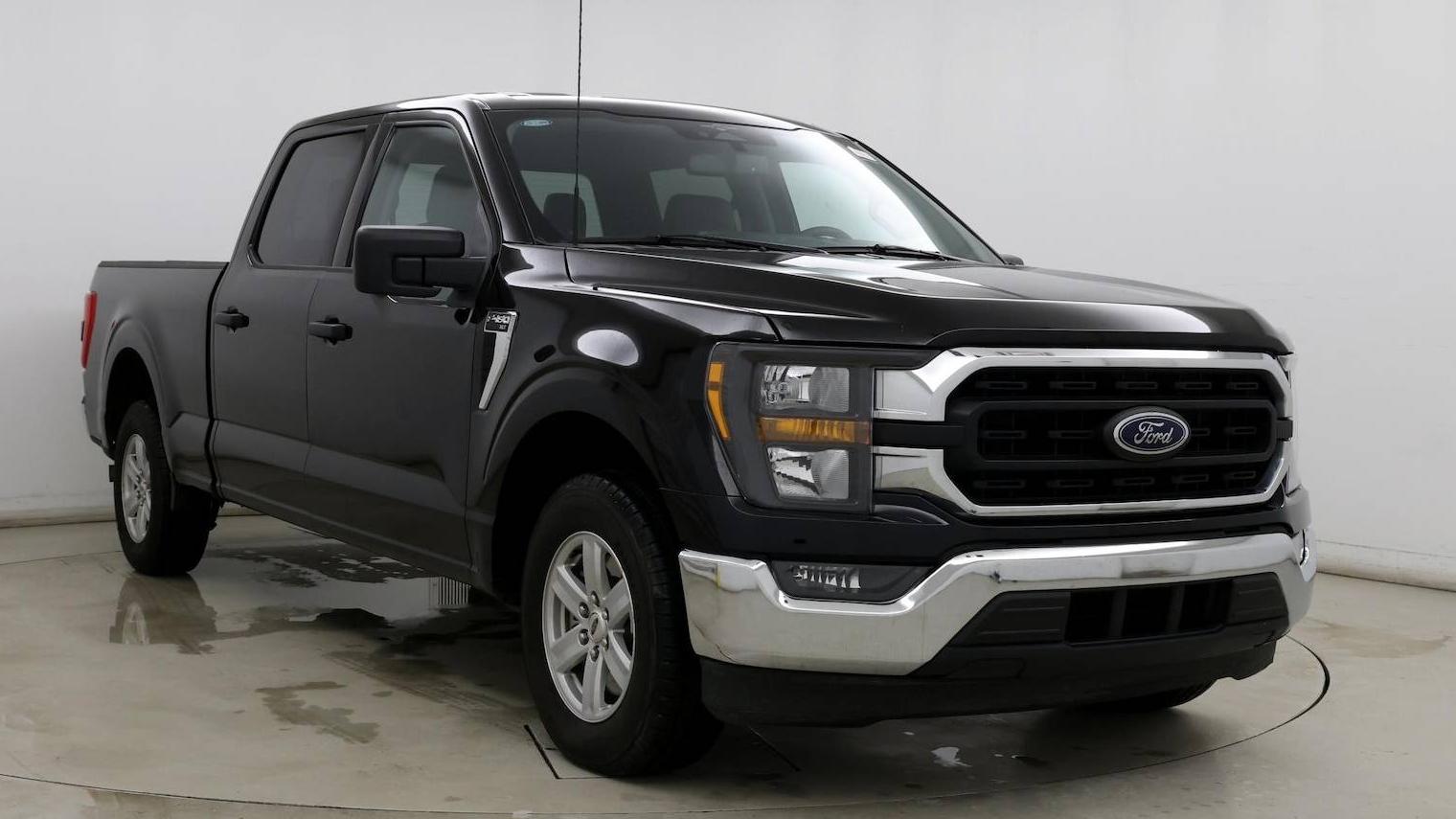 FORD F-150 2023 1FTEW1CP1PKD59522 image