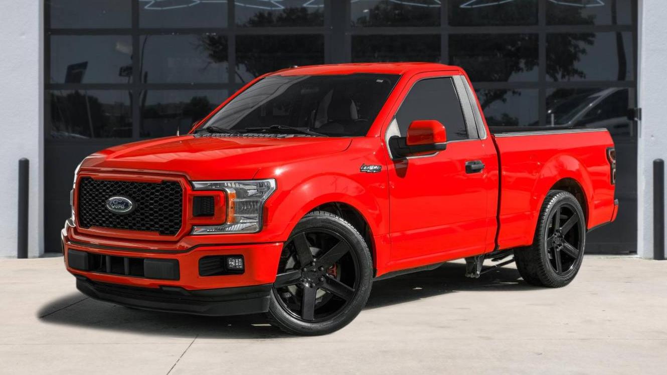 FORD F-150 2018 1FTMF1C52JFE42371 image