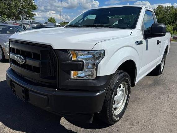 FORD F-150 2017 1FTMF1C80HKD60652 image