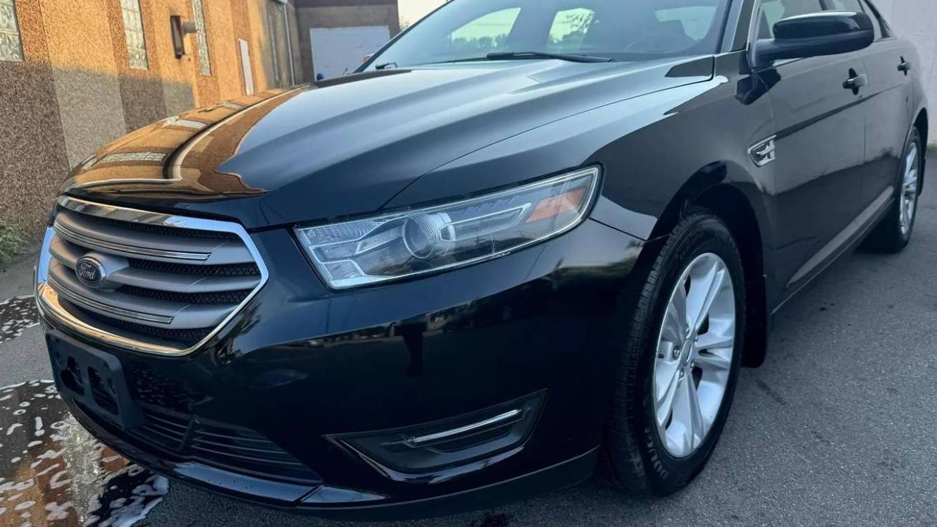FORD TAURUS 2016 1FAHP2E89GG143965 image
