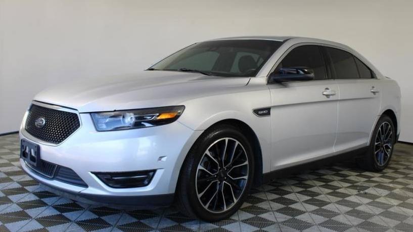 FORD TAURUS 2018 1FAHP2KT4JG131044 image