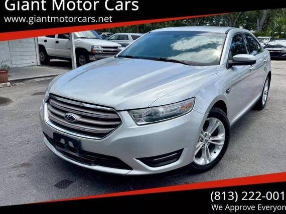 FORD TAURUS 2018 1FAHP2E88JG138439 image