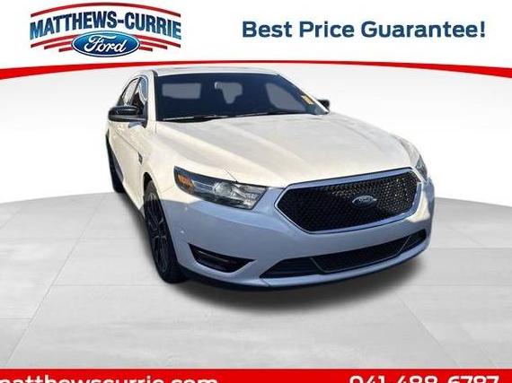FORD TAURUS 2018 1FAHP2KT6JG135449 image