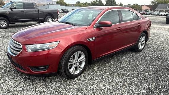 FORD TAURUS 2017 1FAHP2H86HG110774 image