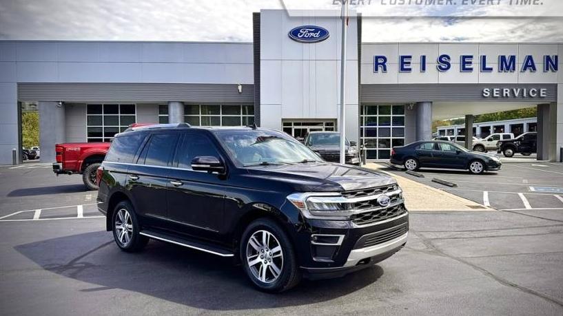 FORD EXPEDITION 2023 1FMJU2A88PEA31580 image