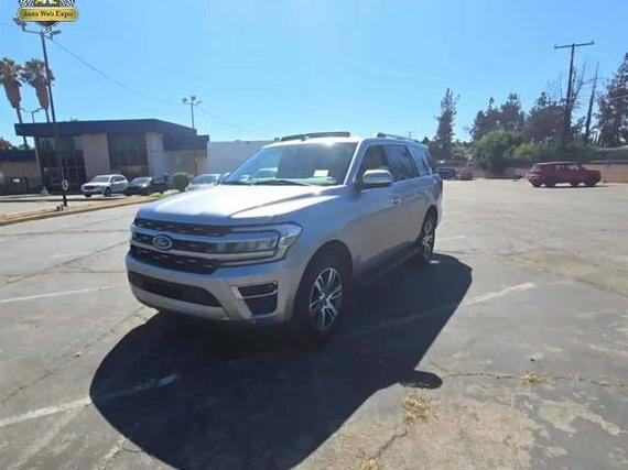 FORD EXPEDITION 2024 1FMJU1K84REA65639 image