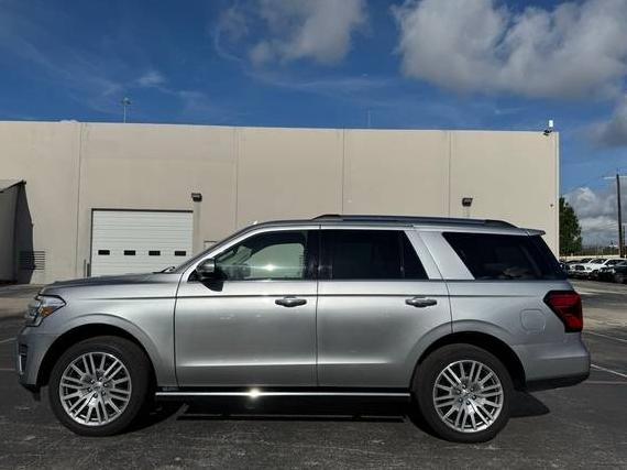 FORD EXPEDITION 2024 1FMJU1K88REA02821 image