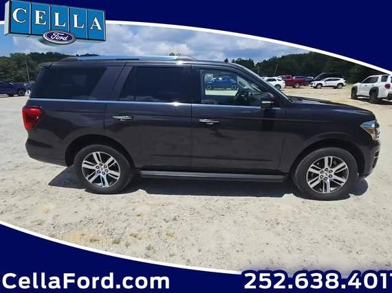 FORD EXPEDITION 2024 1FMJU2A83REA35992 image