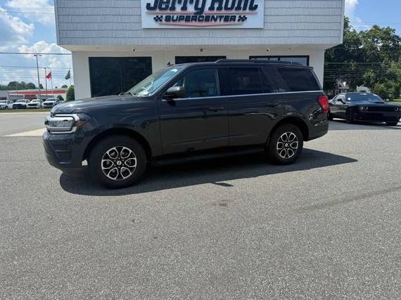 FORD EXPEDITION 2022 1FMJU1HT9NEA65142 image