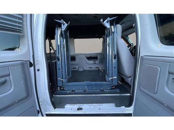 FORD E-350 2009 1FBSS31L29DA09239 image