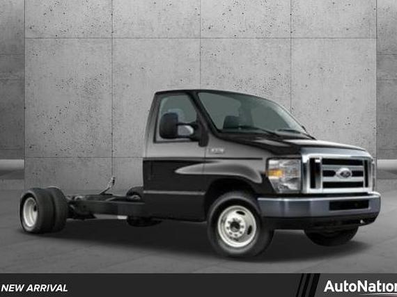 FORD E-350 2017 1FDWE3FS1HDC15571 image