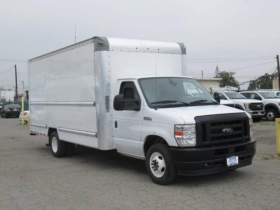 FORD E-350 2022 1FDWE3FN8NDC09028 image
