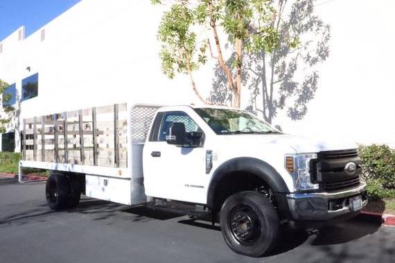 FORD F-550 2019 1FDUF5GT4KEE83958 image