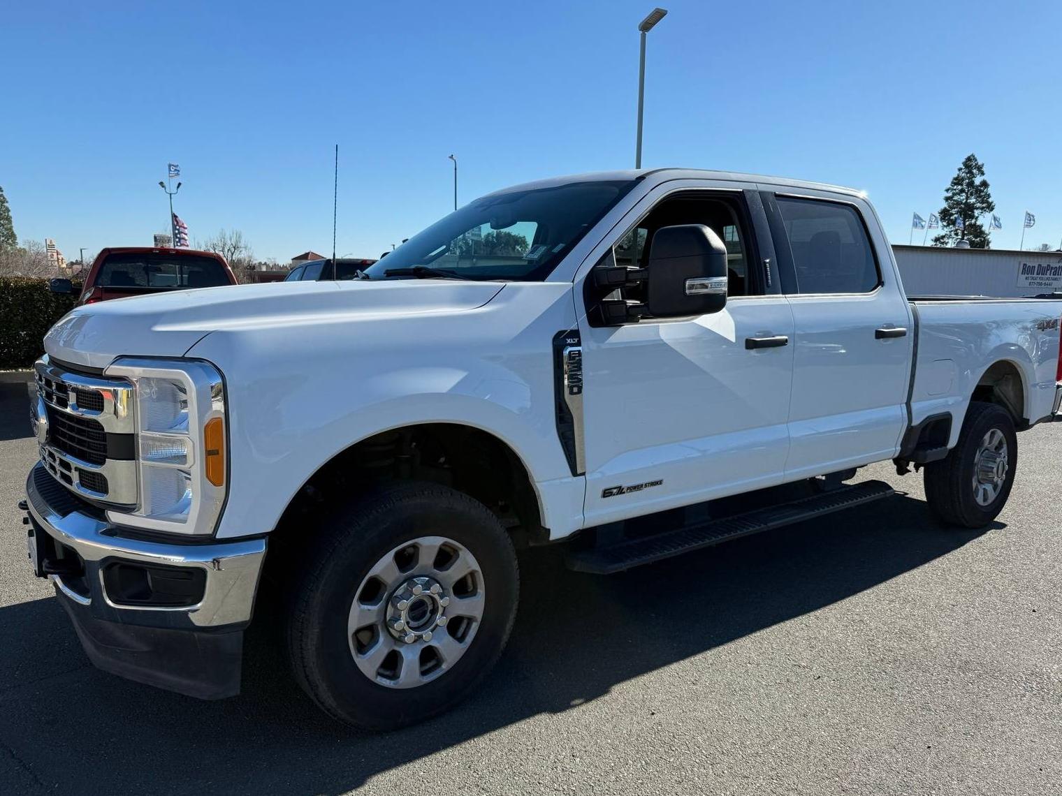 FORD F-350 2023 1FT8W3BT1PEC57952 image