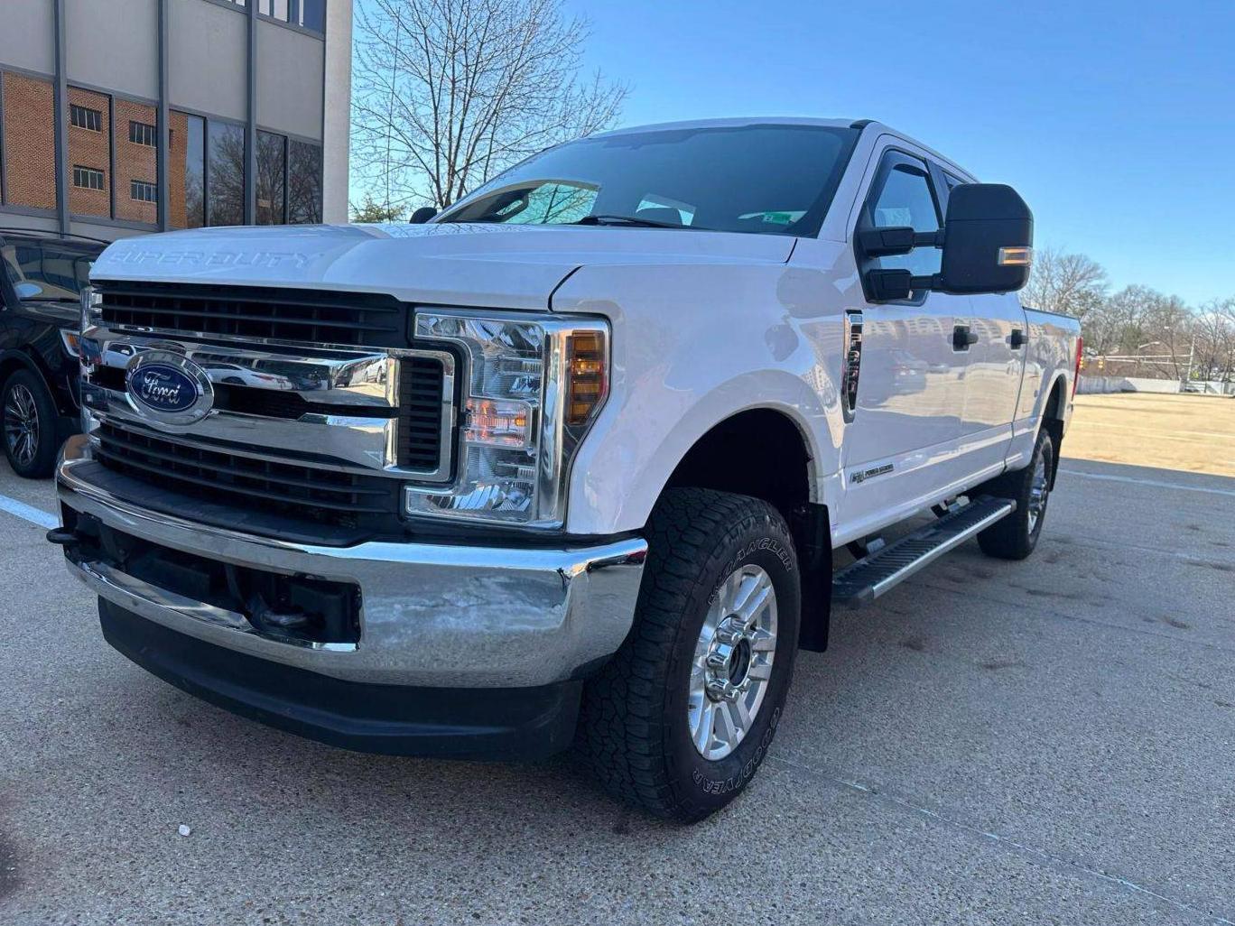 FORD F-350 2019 1FT8W3BT0KED49434 image