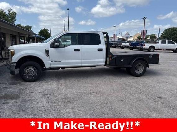 FORD F-350 2019 1FD8W3HT0KED73722 image