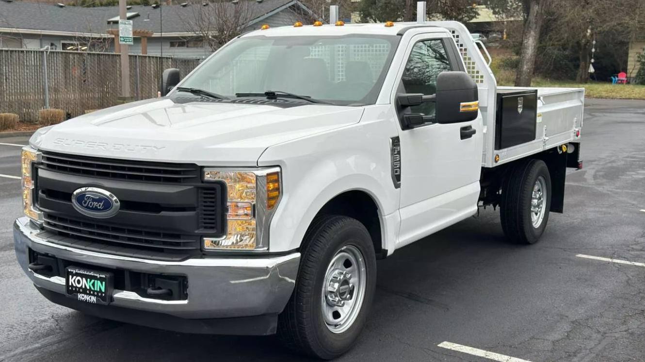 FORD F-350 2019 1FDRF3E65KEC55863 image