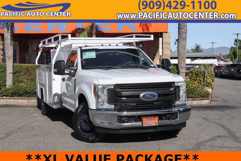 FORD F-350 2018 1FDRF3G60JEB97642 image