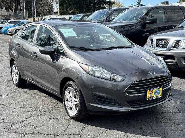 FORD FIESTA 2018 3FADP4BJ2JM135382 image