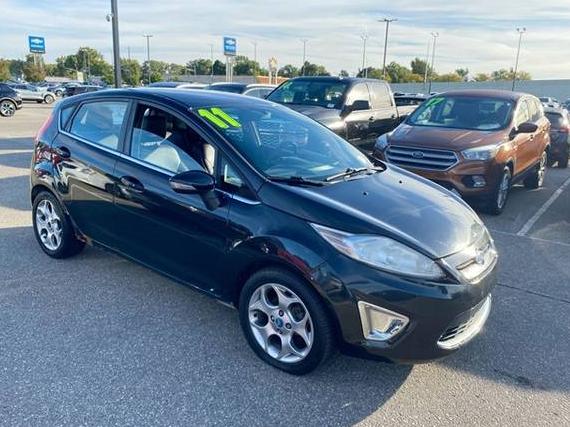 FORD FIESTA 2011 3FADP4FJXBM135092 image