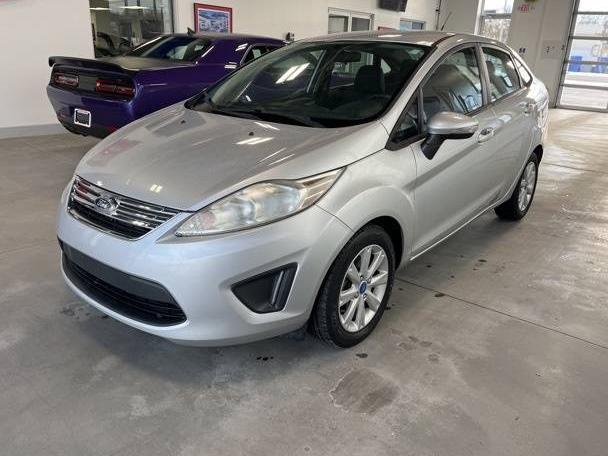 FORD FIESTA 2013 3FADP4BJ1DM132154 image