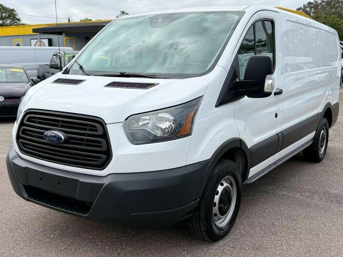 FORD TRANSIT 2016 1FTYR1YMXGKB54851 image