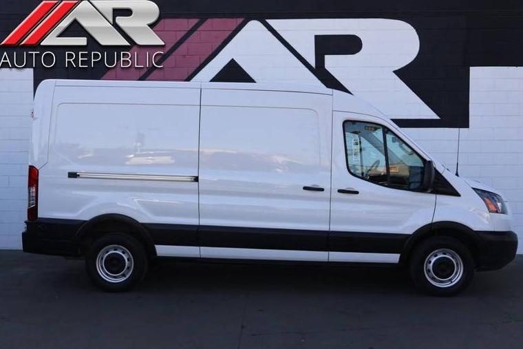 FORD TRANSIT 2019 1FTYR2CM4KKB76608 image