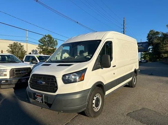 FORD TRANSIT 2018 1FTYR2CM9JKA22605 image FORD TRANSIT 2018 1FTYR2CM9JKA22605 image