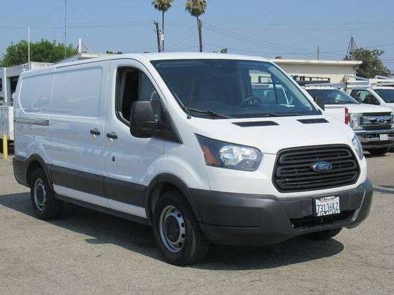 FORD TRANSIT 2018 1FTYE1YM0JKA91388 image