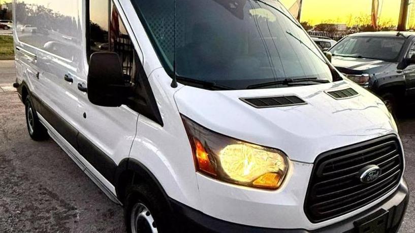 FORD TRANSIT 2018 1FTYR2CG0JKA78569 image