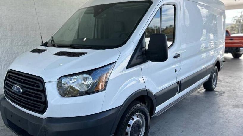 FORD TRANSIT 2017 1FTYR2CM3HKA38924 image FORD TRANSIT 2017 1FTYR2CM3HKA38924 image