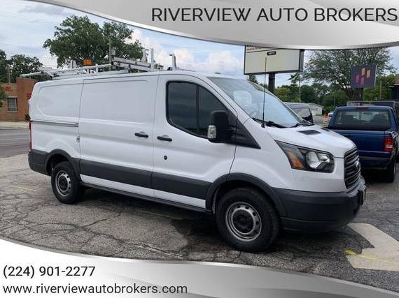 FORD TRANSIT 2017 1FTYR1YM0HKB05563 image