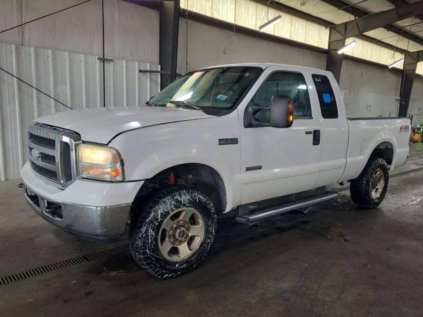 FORD F-250 2005 1FTSX21P45EC40447 image