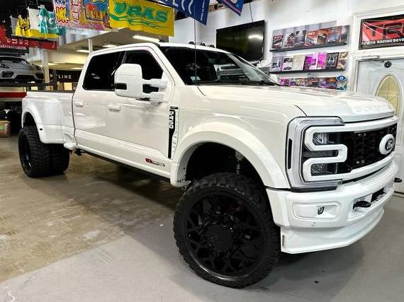 FORD F-450 2023 1FT8W4DM6PEC23615 image