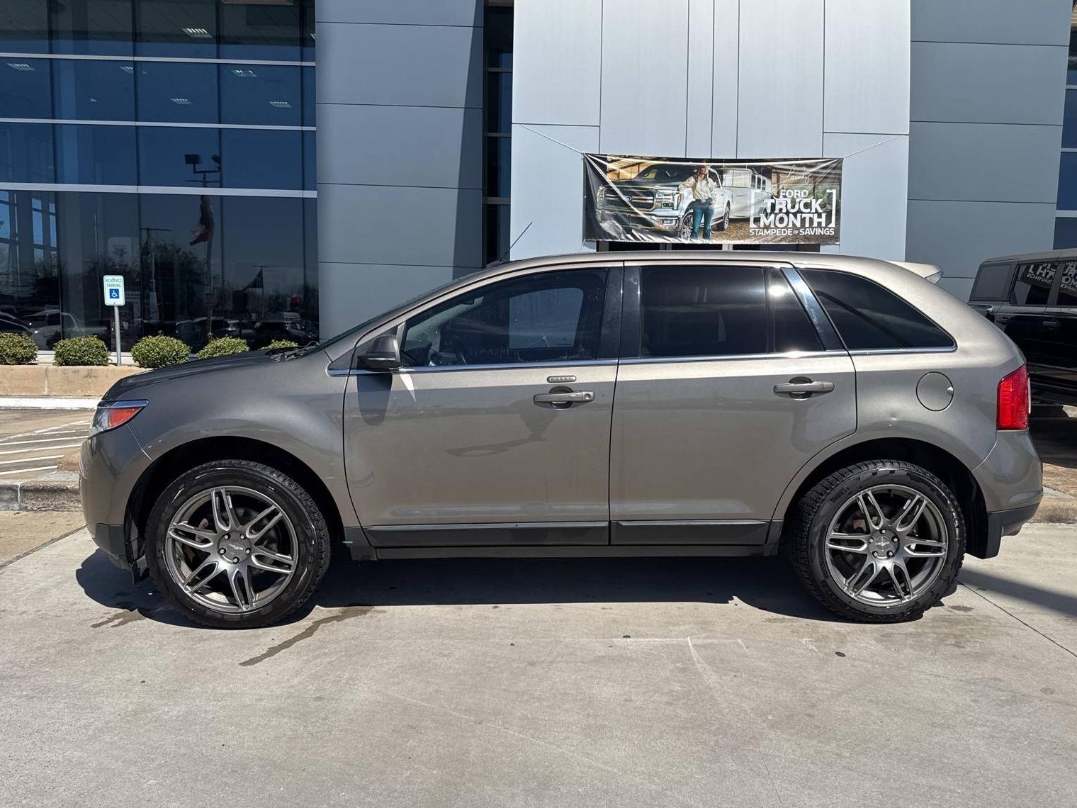 FORD EDGE 2013 2FMDK3KC2DBC73946 image