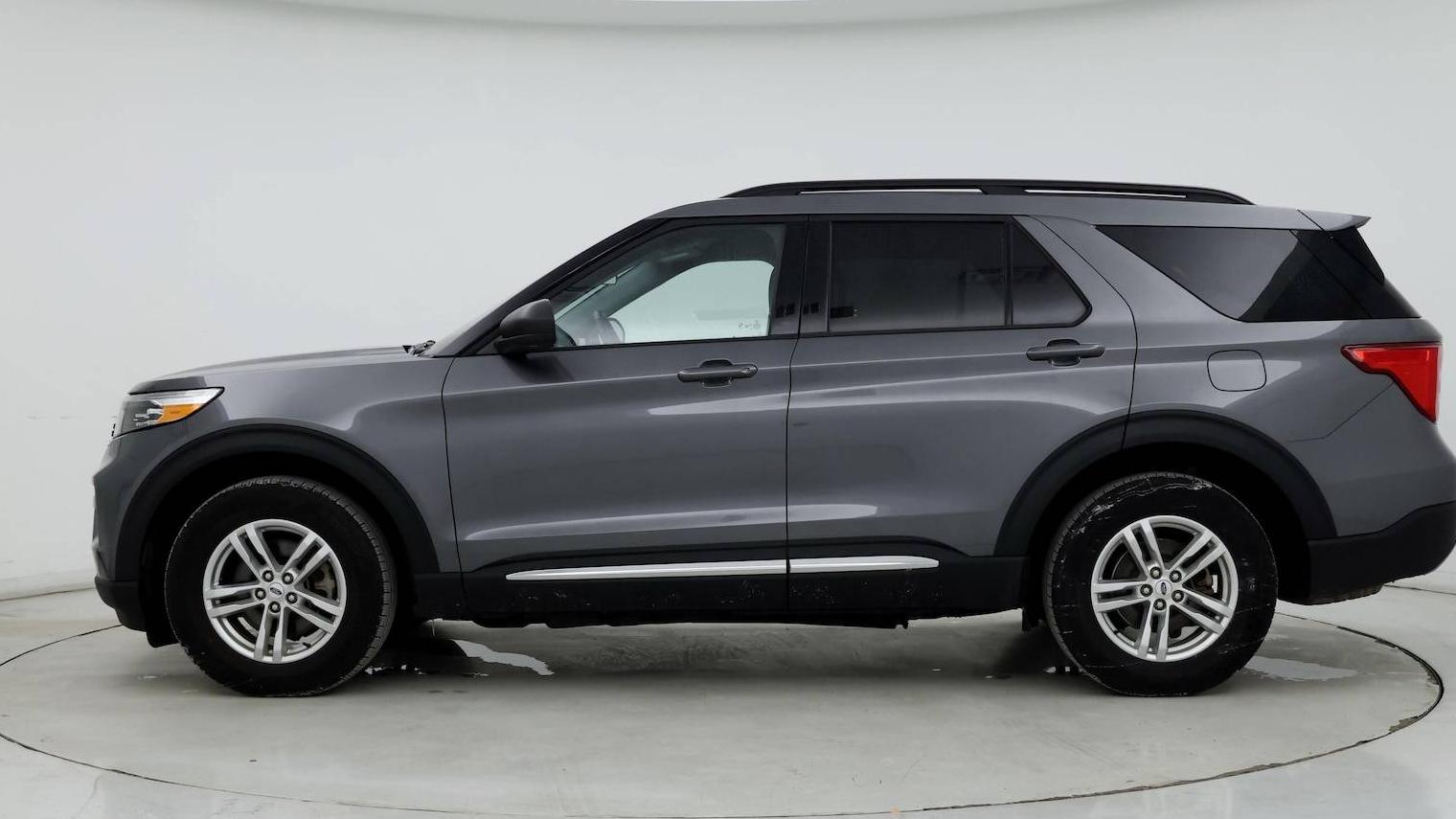 FORD EXPLORER 2023 1FMSK8DH6PGB25888 image