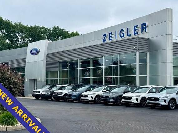 FORD EXPLORER 2023 1FMSK8DH8PGB66443 image