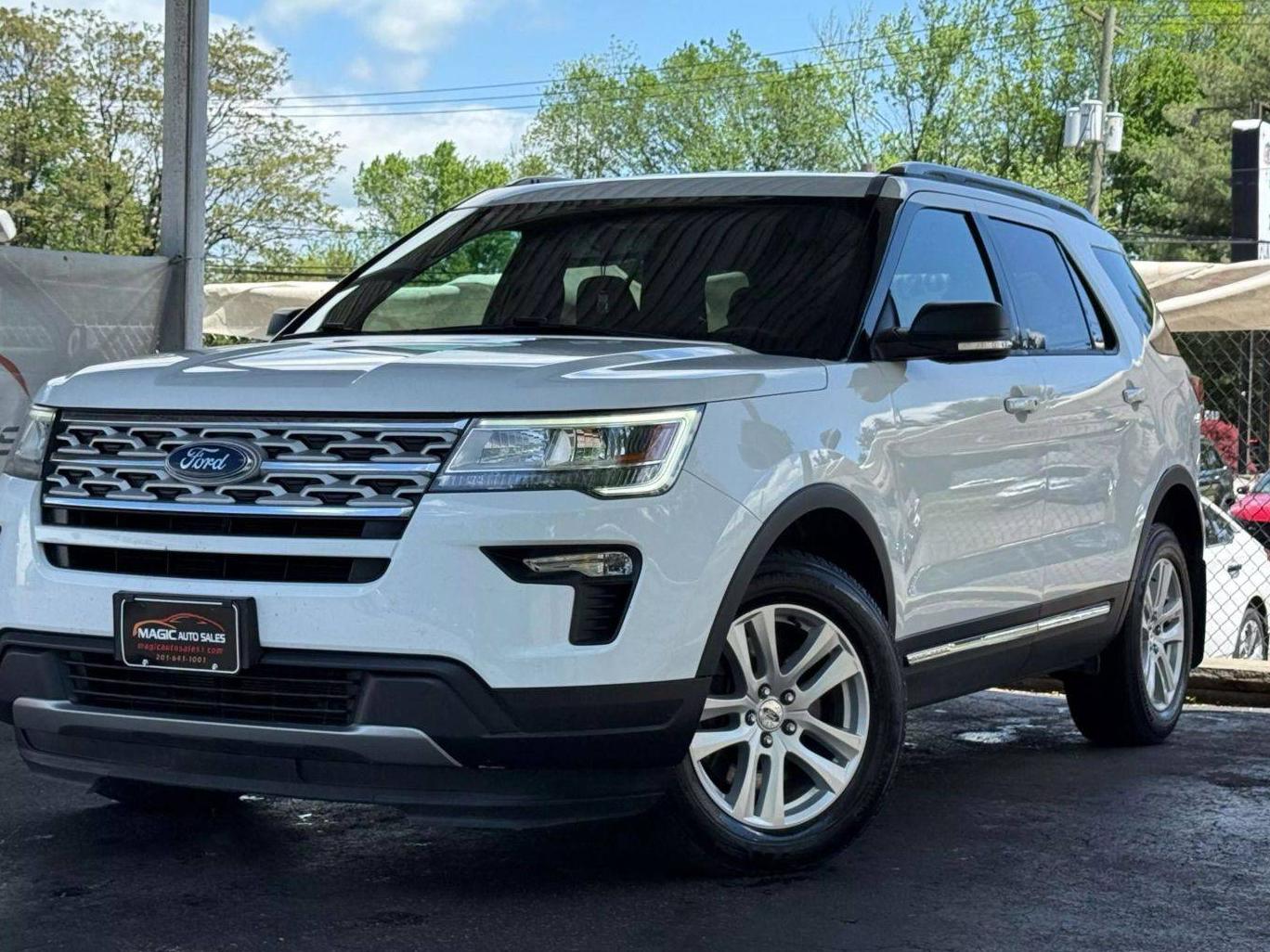 FORD EXPLORER 2019 1FM5K8D89KGB25972 image