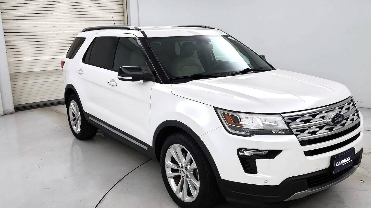 FORD EXPLORER 2018 1FM5K7D81JGC69184 image