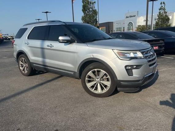 FORD EXPLORER 2018 1FM5K8F80JGA26498 image