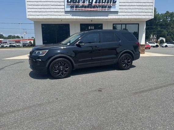 FORD EXPLORER 2018 1FM5K8GT2JGC81317 image