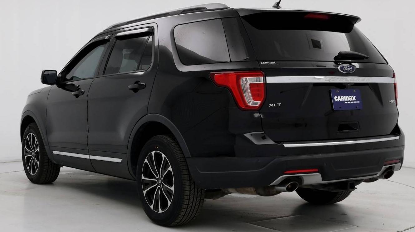 FORD EXPLORER 2018 1FM5K8D89JGA75251 image