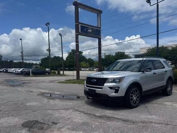 FORD EXPLORER 2018 1FM5K8GT4JGB96124 image